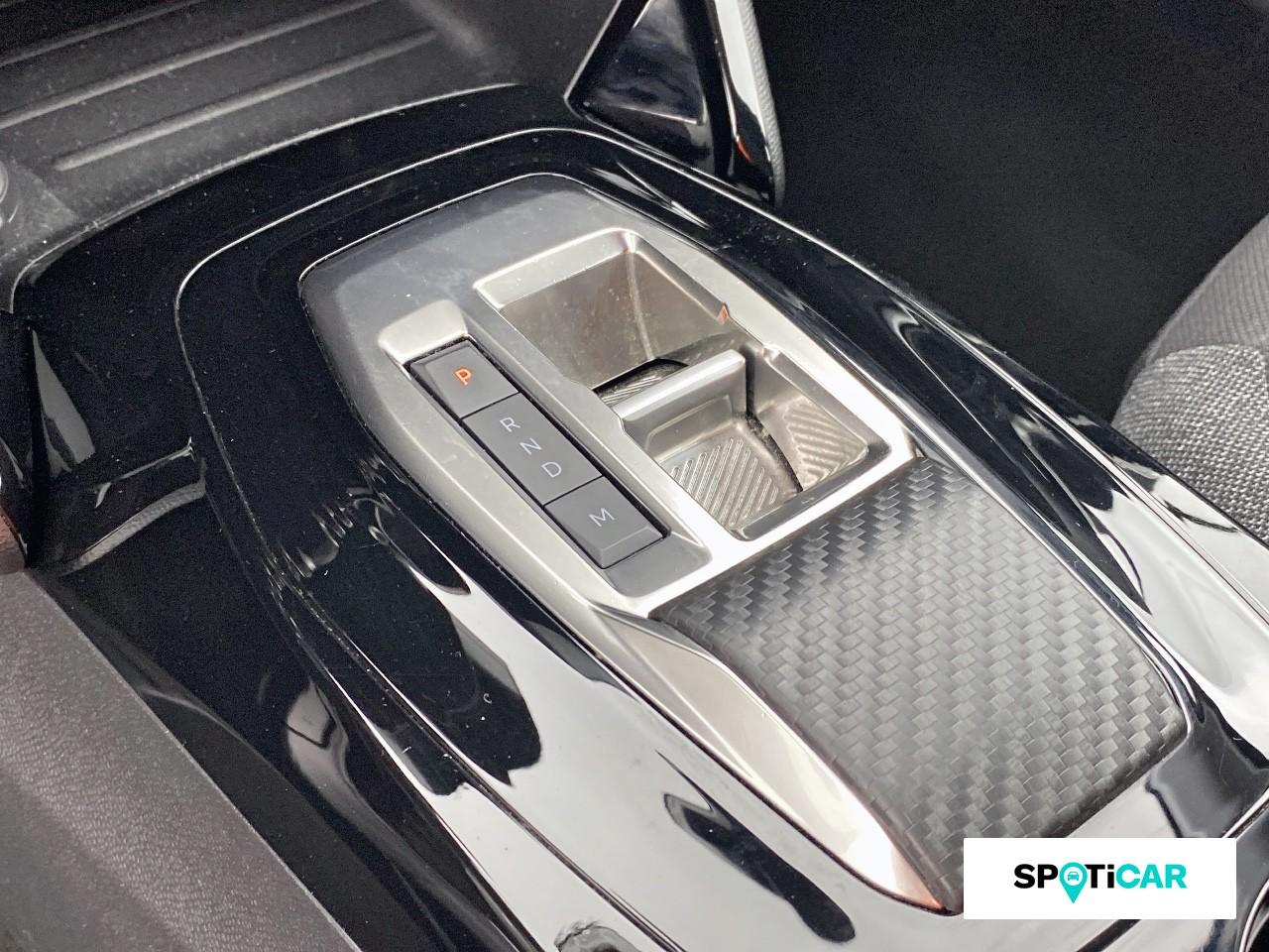 Peugeot 208 1.2 puretech 100ch s&s active pack eat8 — photo 14