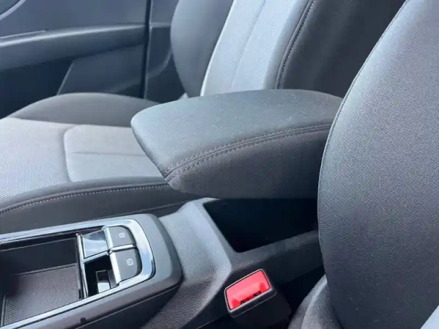 Audi Q2 35 tfsi 150 s tronic 7 — photo 56