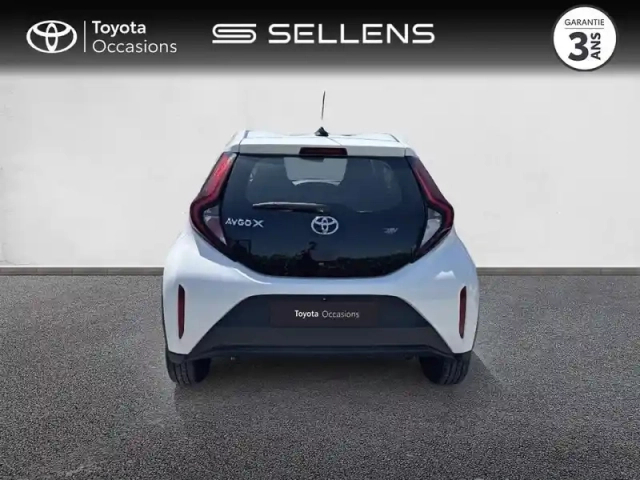Toyota Aygo X 1.0 vvt-i 72ch dynamic my24 — photo 4