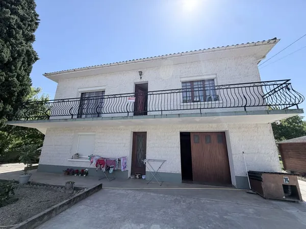 MAISON TYPE T7 AVEC JARDIN