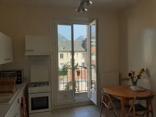 Quartier Aigle Location T2 meublé 32m²