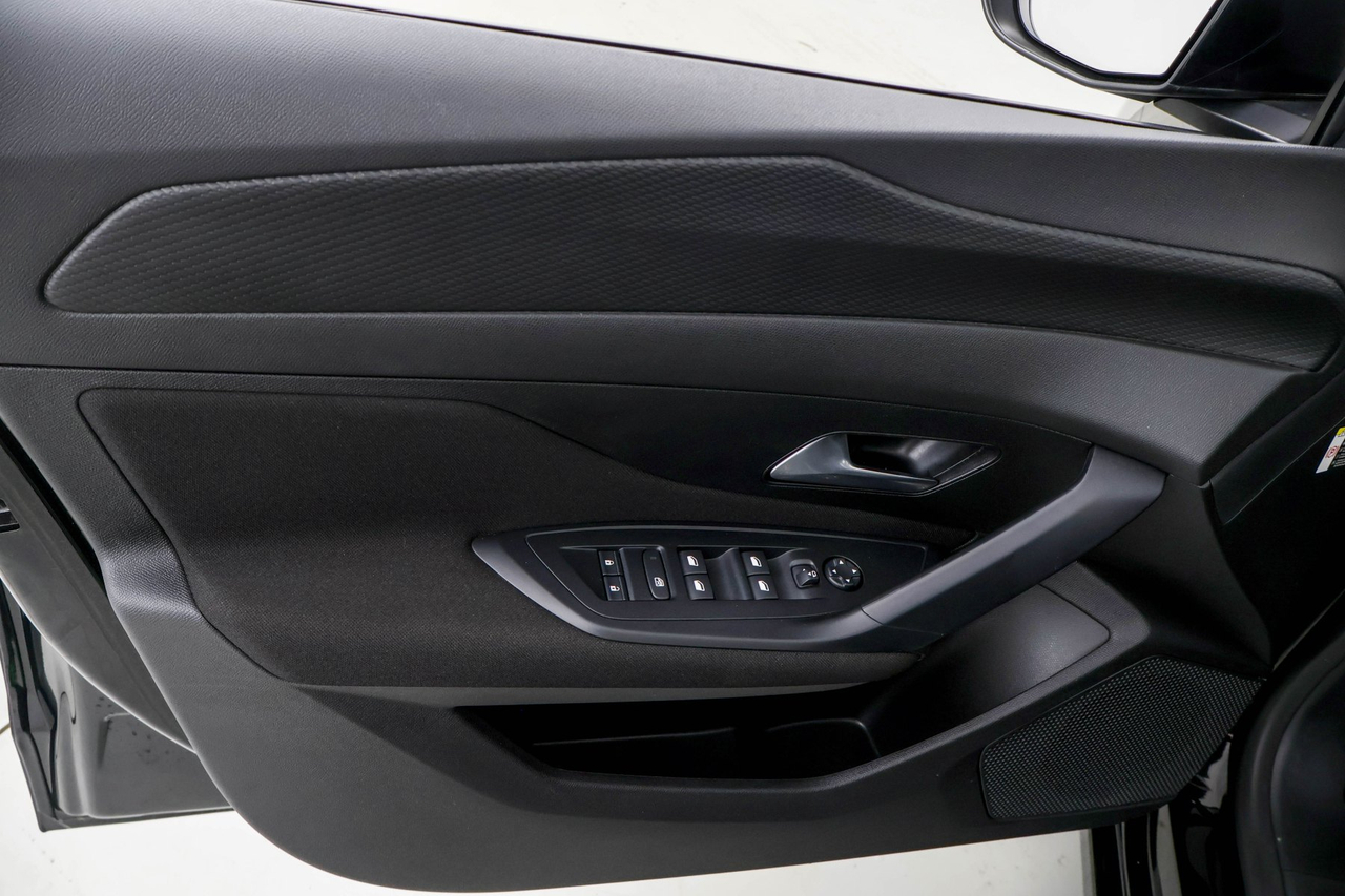 Peugeot 308 SW — photo 16