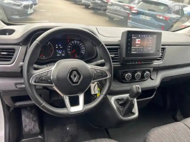 Renault Trafic fg l1h1 3t 2.0 blue dci 170ch grand confort edc — photo 14