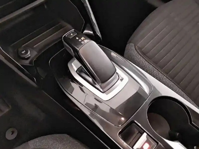 Peugeot 208 electrique 50 kwh 136ch — photo 62