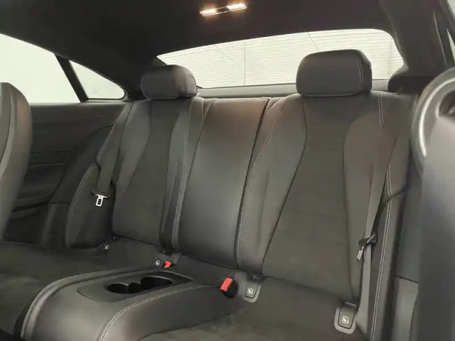 Mercedes Classe E coupé 220 d 9g-tronic — photo 16