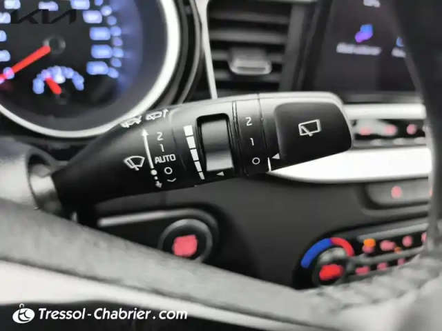 Kia Ceed 1.0 t-gdi 100 ch bvm6 — photo 21
