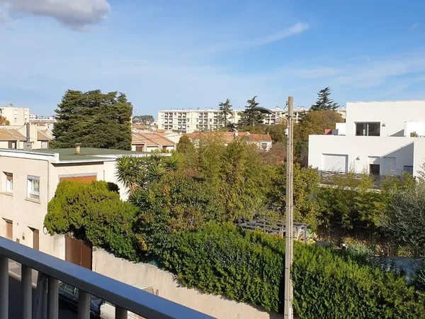 Studio 1 pièce 19 m²