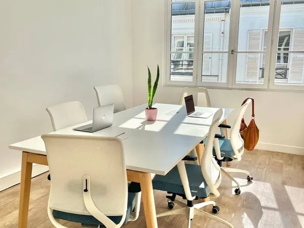 Bureaux 212 m²