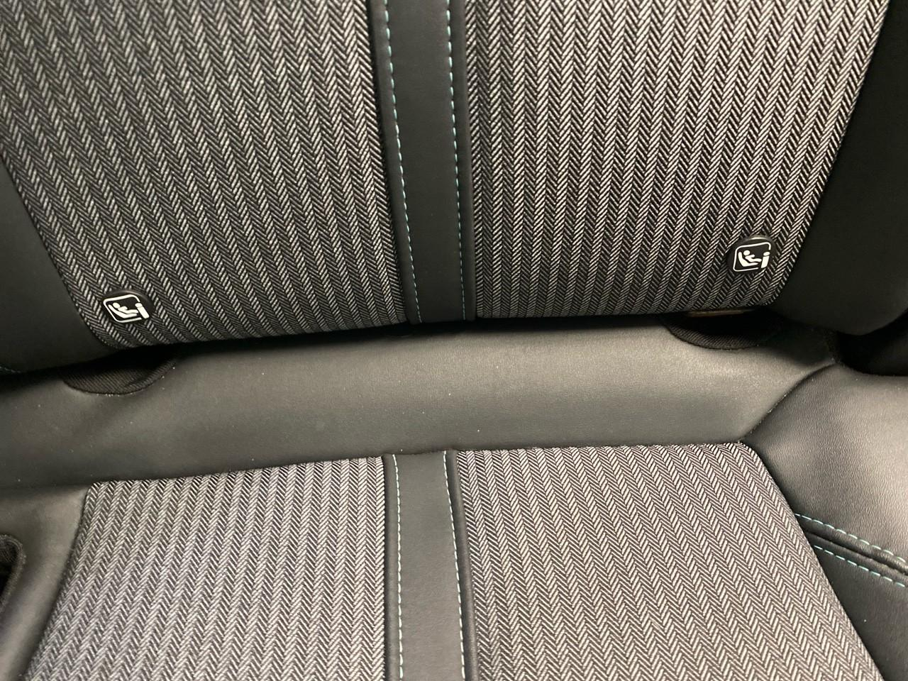 Peugeot 3008 hybrid 225 e-eat8 allure pack — photo 22