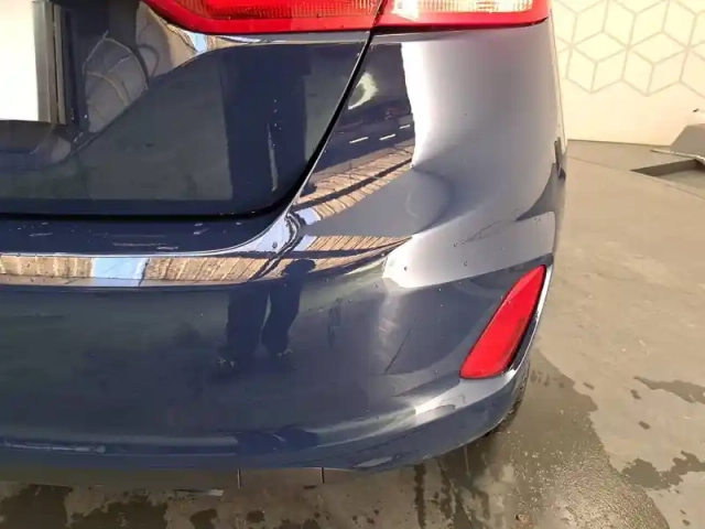 Ford Fiesta 1.1 75 ch bvm5 — photo 12