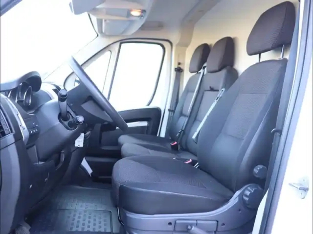 Peugeot Boxer fg l3h2 3.3 140ch bluehdi s&amp;s — photo 13