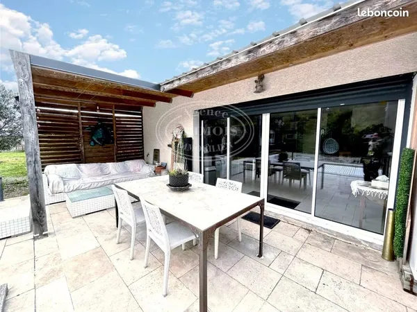 Villa 5 pièces 114 m²