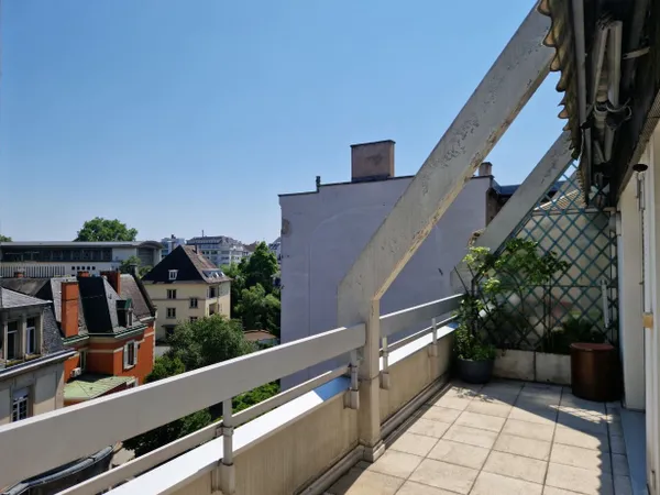 CONTADES - 5 PIECES 135m2 + TERRASSE 24M2
