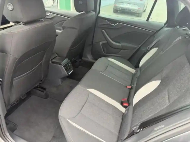 Skoda Kamiq 1.0 tsi evo 110ch style — photo 9