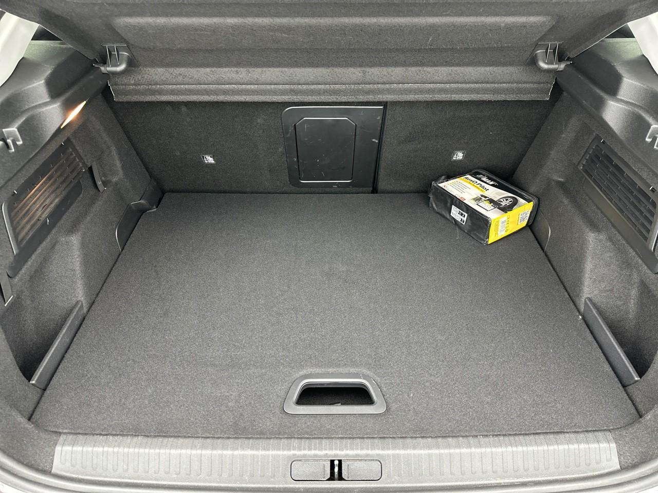 Citroën C4 bluehdi 130 s&s eat8 shine pack — photo 6