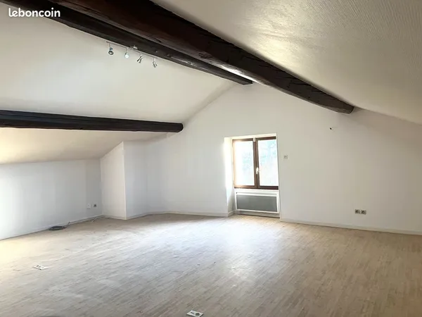 🏢 Bureaux d'activité à louer 153m2