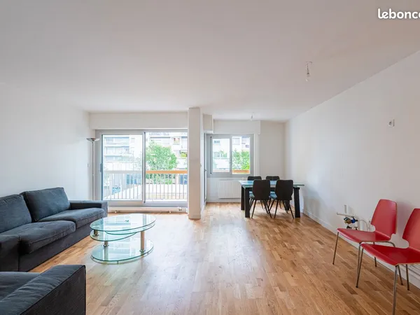 Paris 11e - 90 m², 3 chambres, terrasse 16 m² - Bail mobilité de nov 26 à juin 27