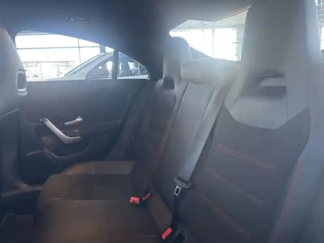 Mercedes Cla 200 coupe pack amg line — photo 12