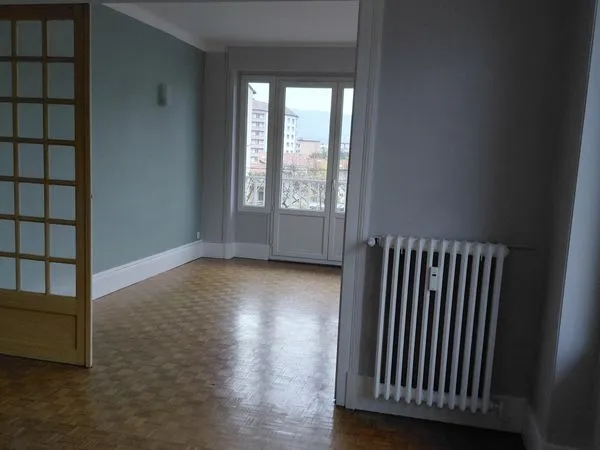Vends appartement à Saint-Chamond
