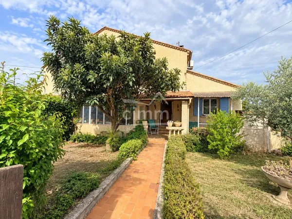 Maison T3 avec garage et jardin