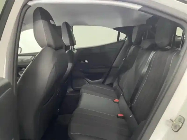 Opel Mokka -e 136ch elegance — photo 7
