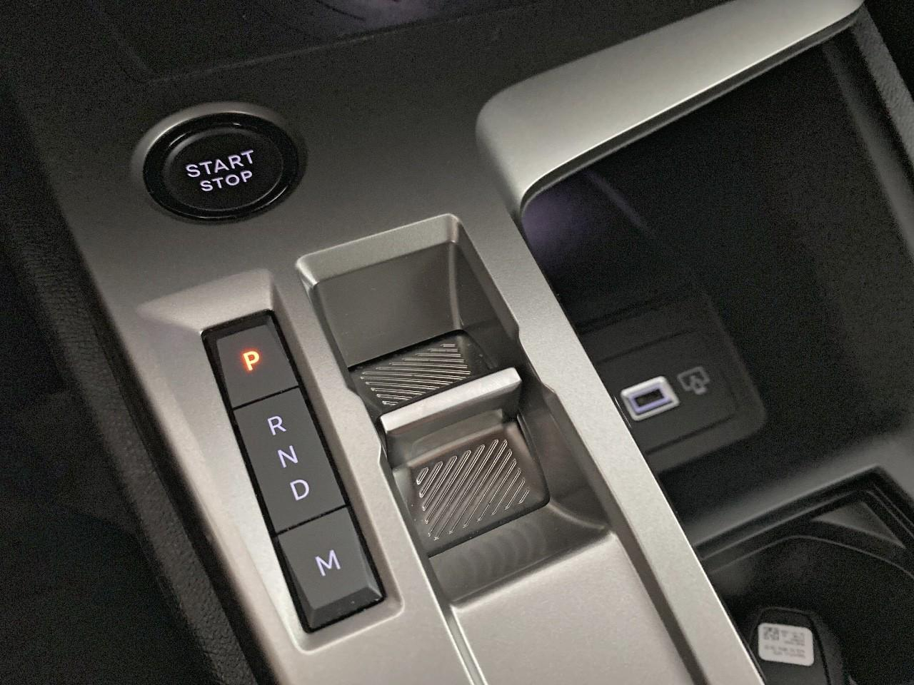 Peugeot 308 sw hybrid 145 e-dcs6 allure — photo 15