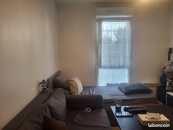 Studio 1 pièce 19 m²