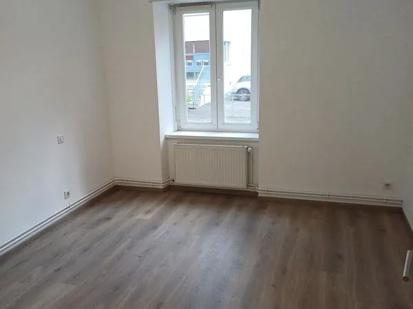 F3 54 m² RDC comme neuf proche gare tgv