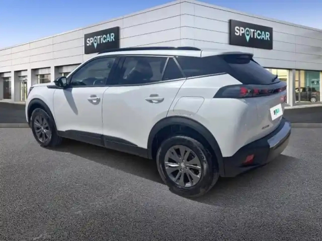 Peugeot 2008 1.2 puretech 100ch s&amp;s style — photo 7