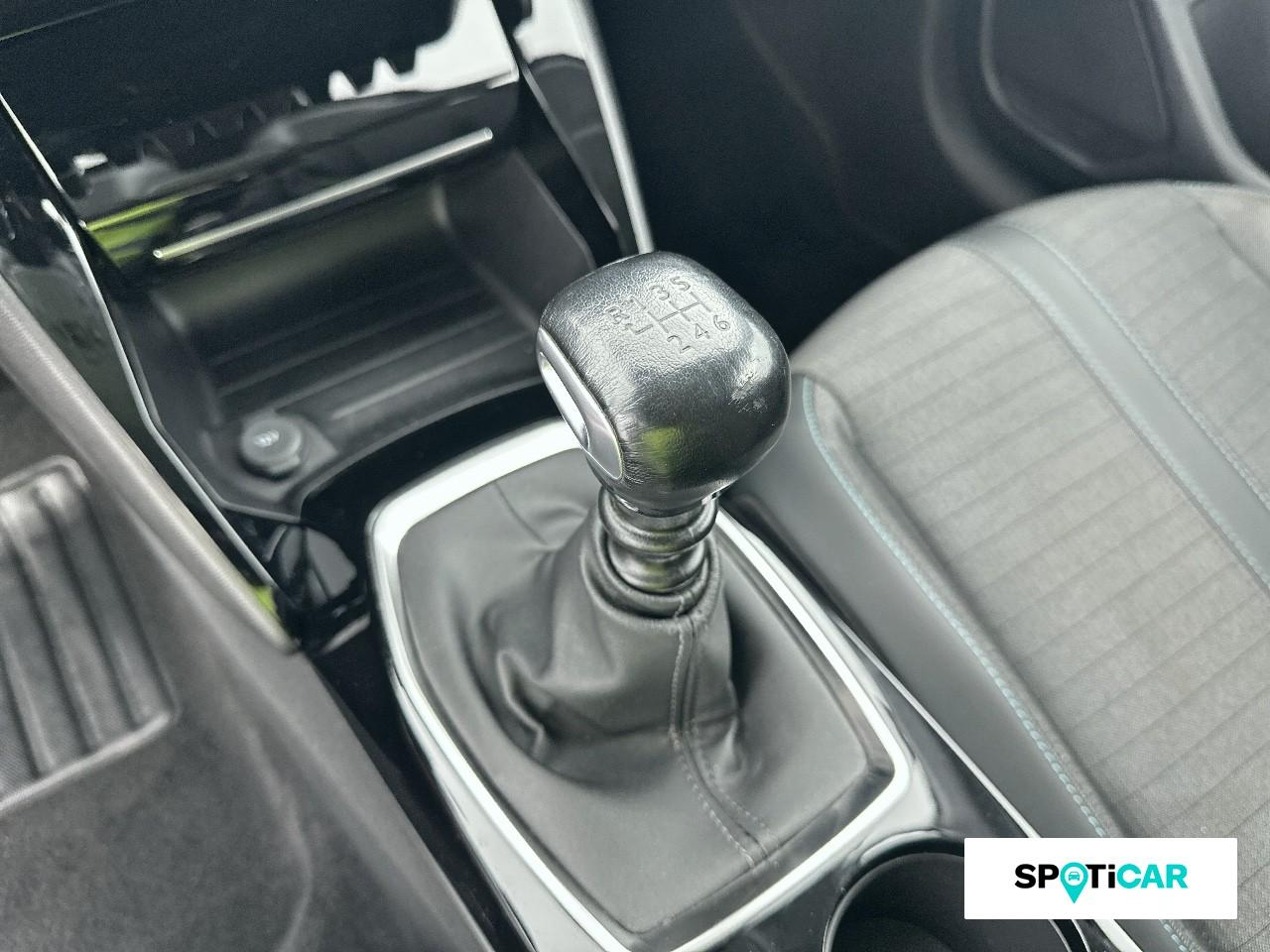 Peugeot 208 1.5 bluehdi 100ch s&s allure pack — photo 14