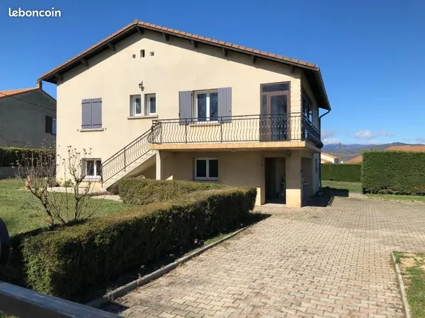 Maison 3 pièces 90 m²
