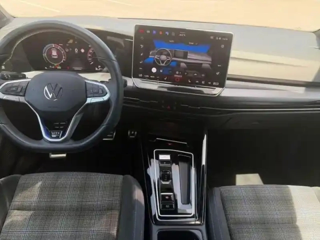 Volkswagen Golf 1.5 ehybrid 272 dsg6 gte — photo 10