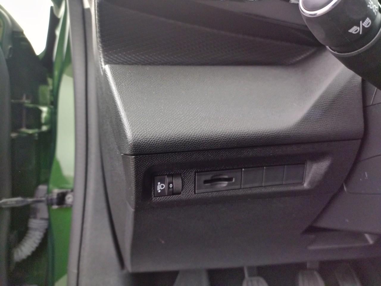 Peugeot 308 puretech 110ch s&s bvm6 active pack — photo 22