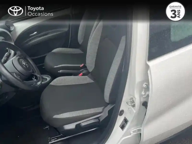 Toyota Aygo X 1.0 vvt-i 72ch dynamic s-cvt my24 — photo 11