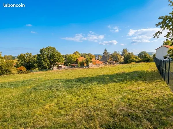 Terrain 4179 m² CARLAT