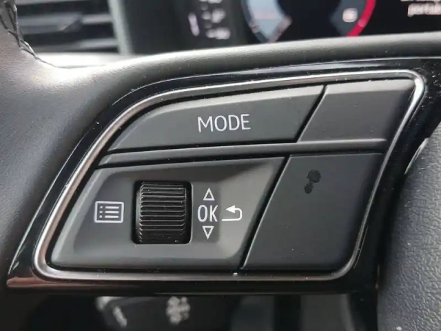Audi A1 sportback 25 tfsi 95 ch s tronic 7 — photo 59