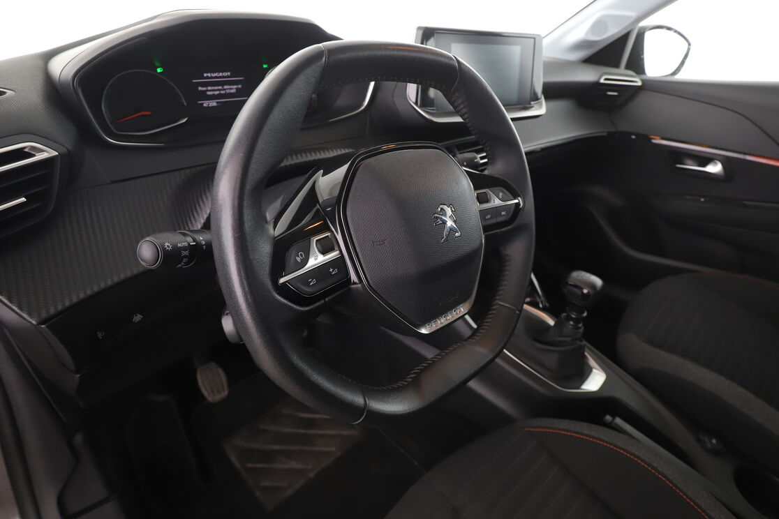 Peugeot 208 1.5 Blue-HDi Active — photo 10