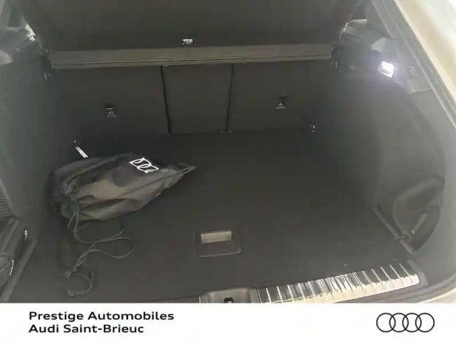 Audi Q3 1.5 e-hybrid 272ch s line s tronic 6 — photo 9