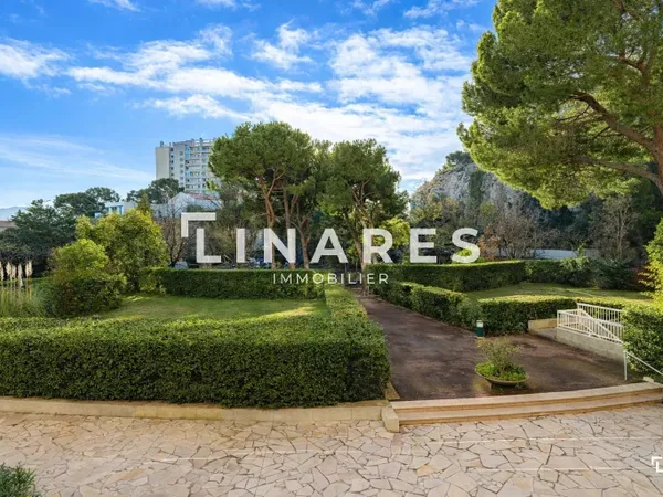LE CALME D'EDEN - Appartement T5 de 119 m2 - Résidence sécurisée - 13008 Carré d'Or