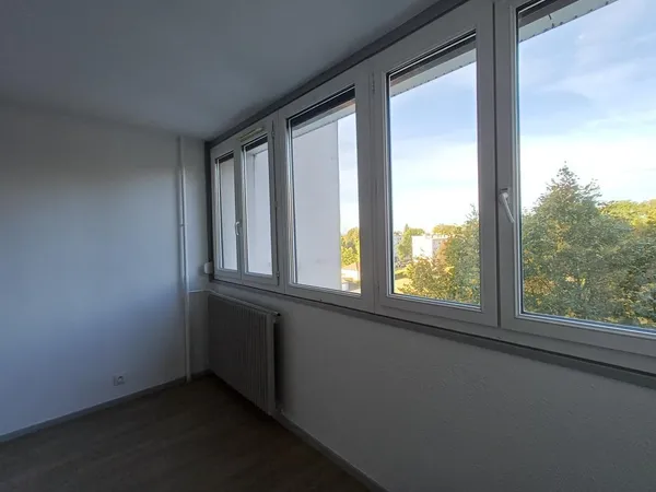 T4 AVEC ASCENSEUR