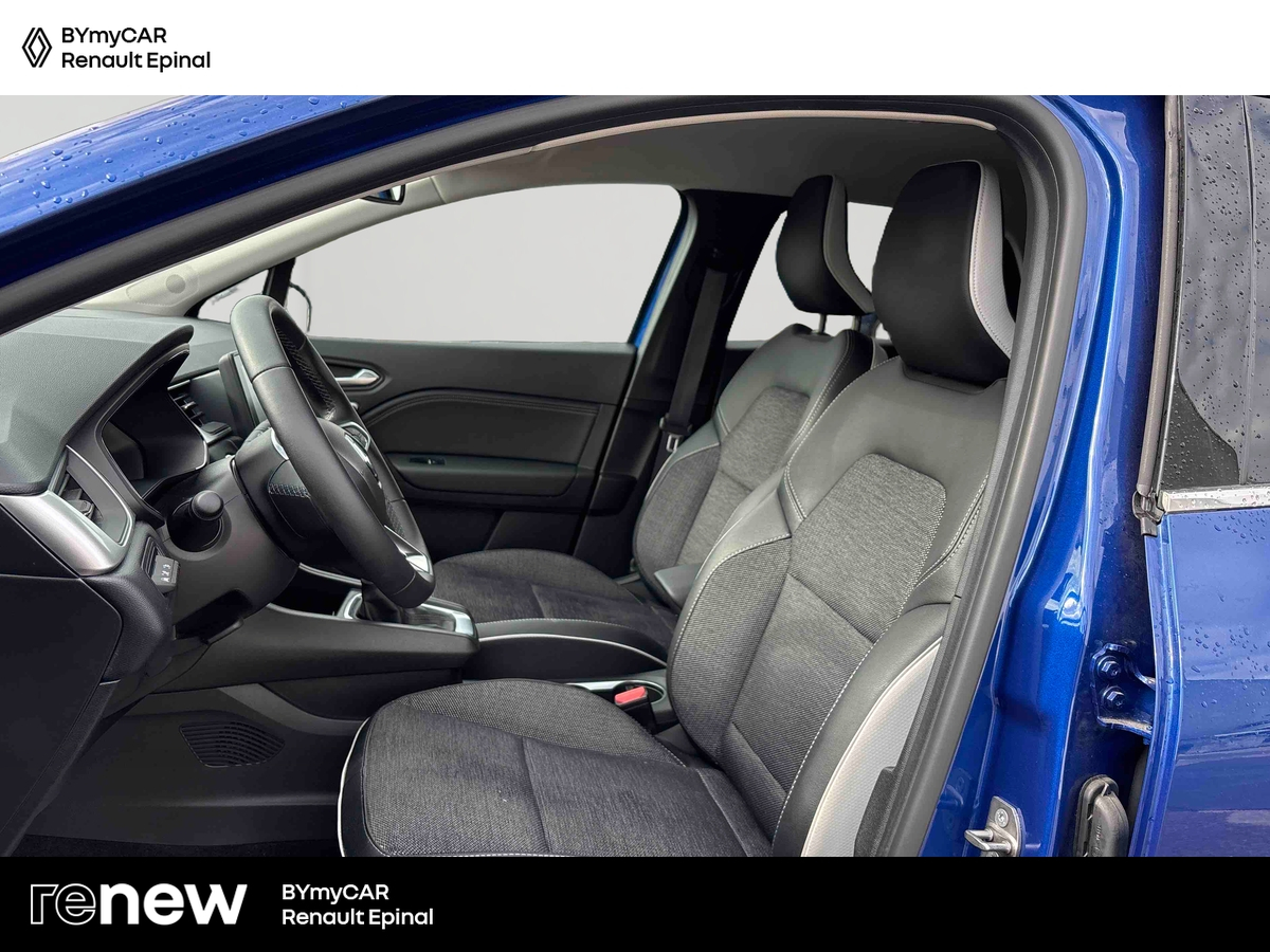 Renault Captur mild hybrid 140 — photo 11