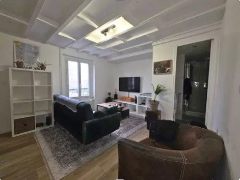 Appartement - 2ème étage - 40 m2 - 2 pièces - Meublé