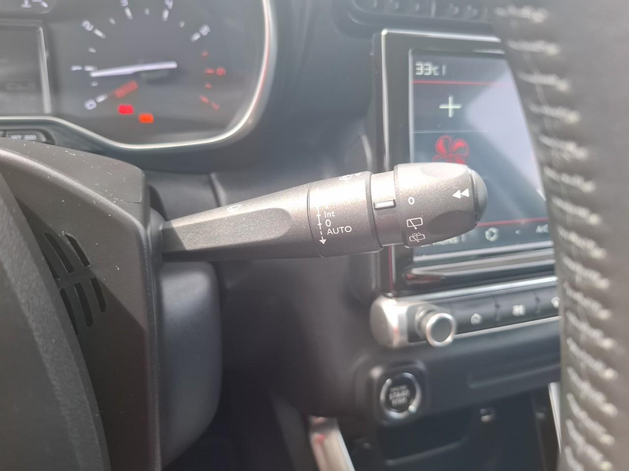 Citroën C3 Aircross puretech 110ch s&s shine — photo 17