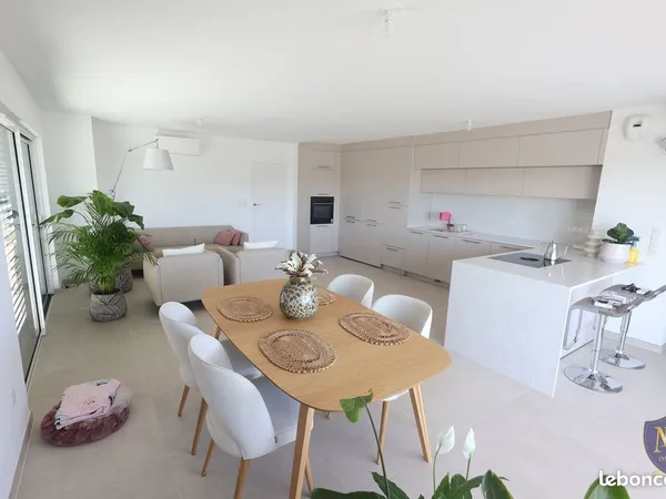 Appartement 5 pièces 123 m²