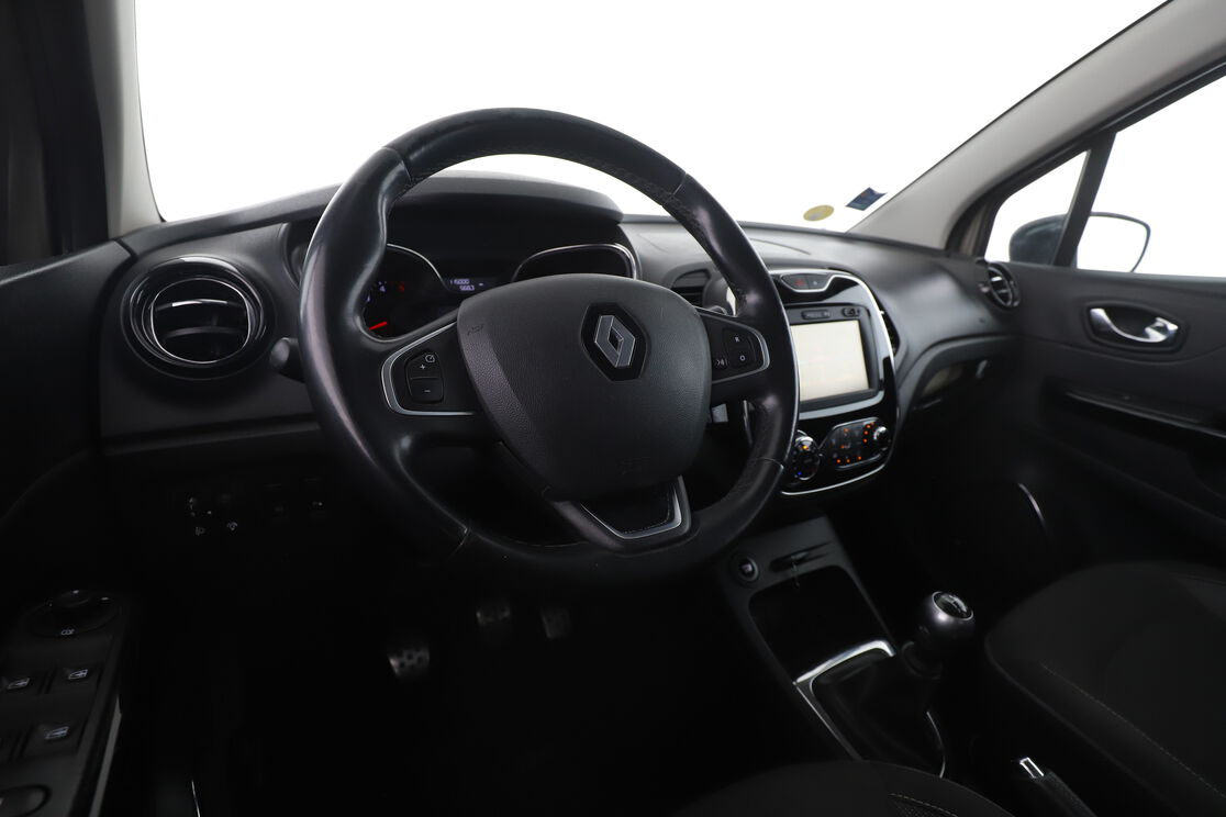 Renault Captur 1.5 dCi Energy Intens Eco2 — photo 10