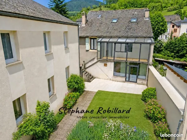Maison 7 pièces 136 m²