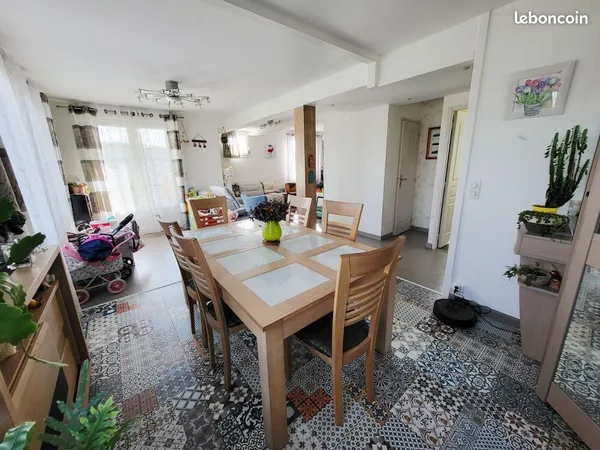 Immeuble de rapport 11 pièces 273 m²