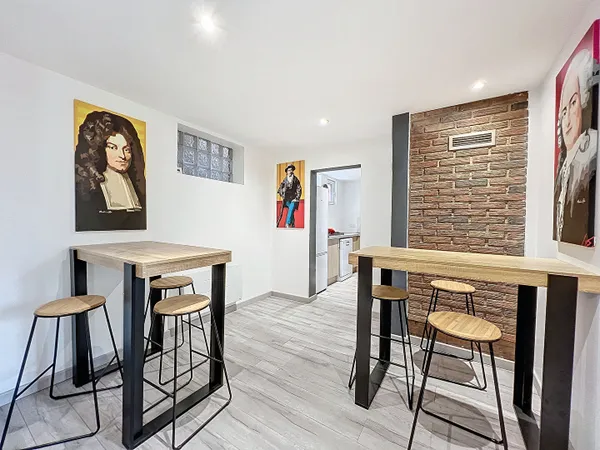 Immeuble de rapport 5 pièces 140 m²