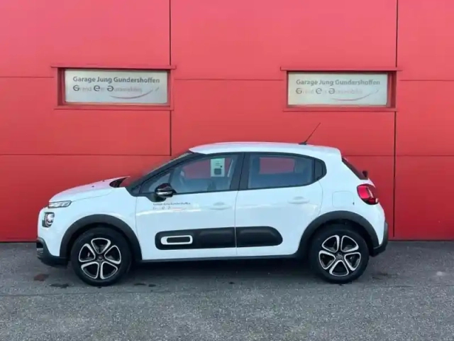Citroën C3 1.2 essence 110ch s&amp;s plus/eligible loa — photo 3
