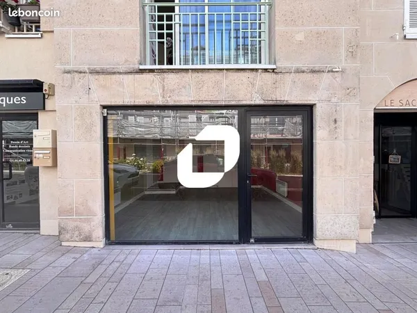 Local commercial 95 m²
